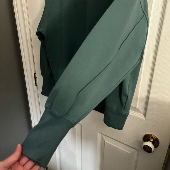 Old Navy Active Dynamic Fleece Sweater - Picture 2 of 5